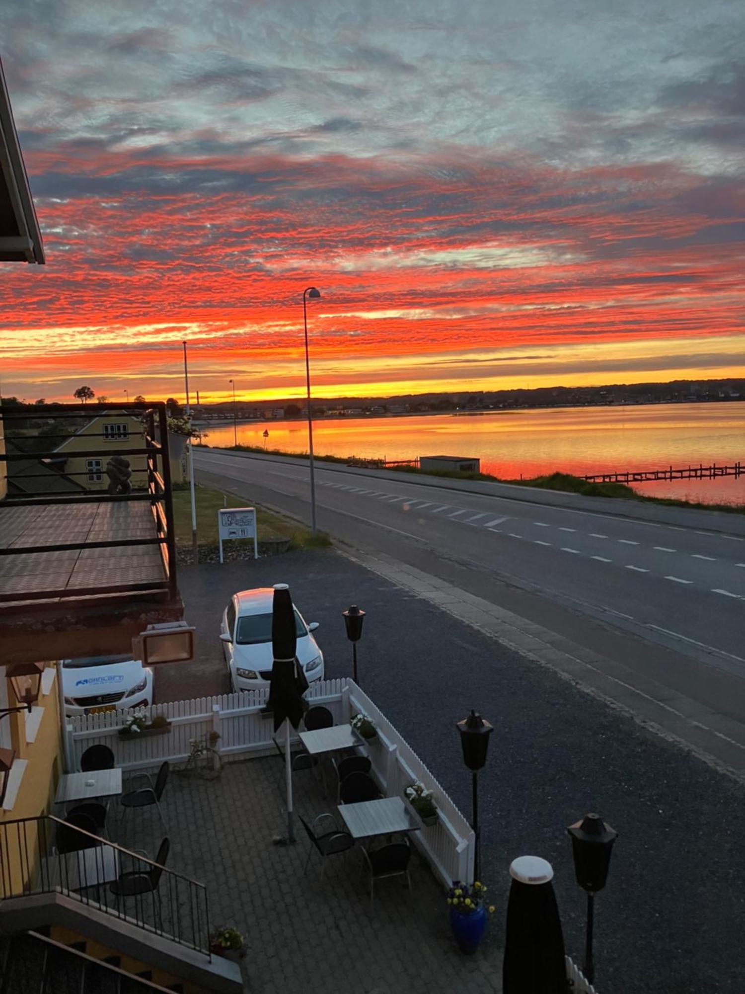 Solyst Kro- Restaurant Og Hotel I/S Aabenraa Esterno foto