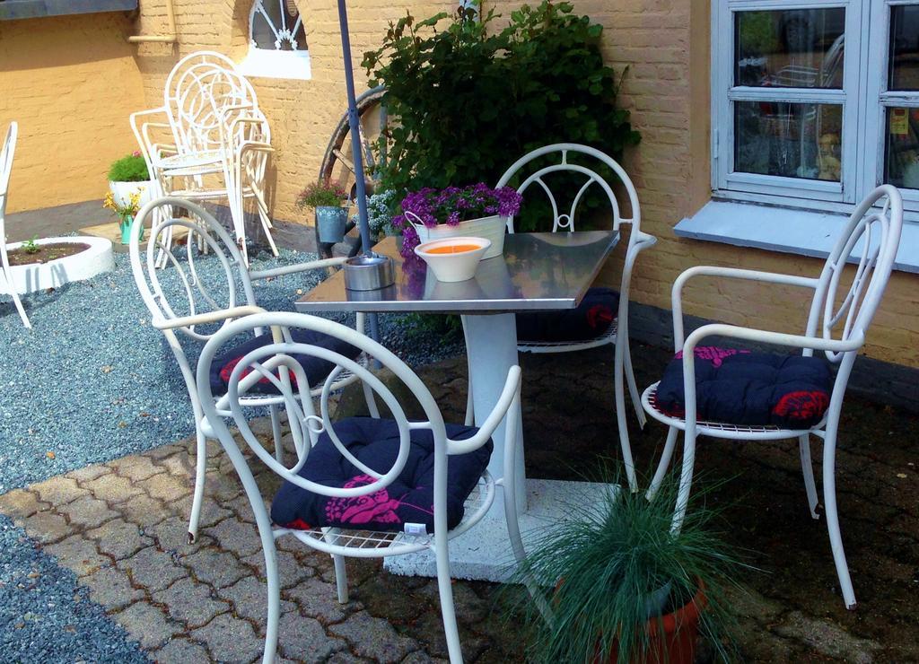 Solyst Kro- Restaurant Og Hotel I/S Aabenraa Esterno foto