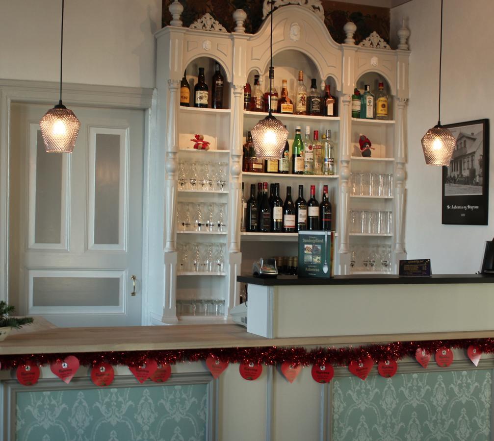 Solyst Kro- Restaurant Og Hotel I/S Aabenraa Esterno foto