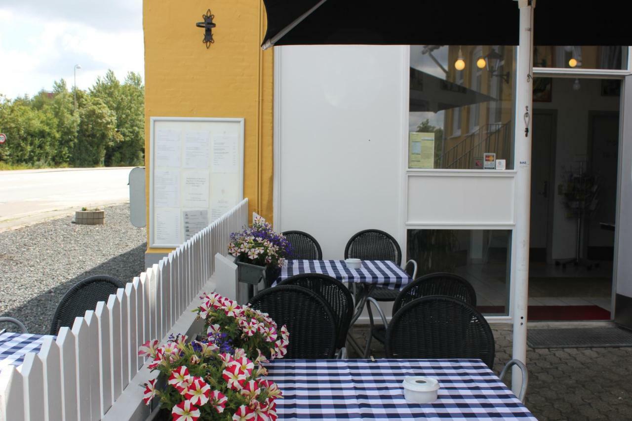 Solyst Kro- Restaurant Og Hotel I/S Aabenraa Esterno foto